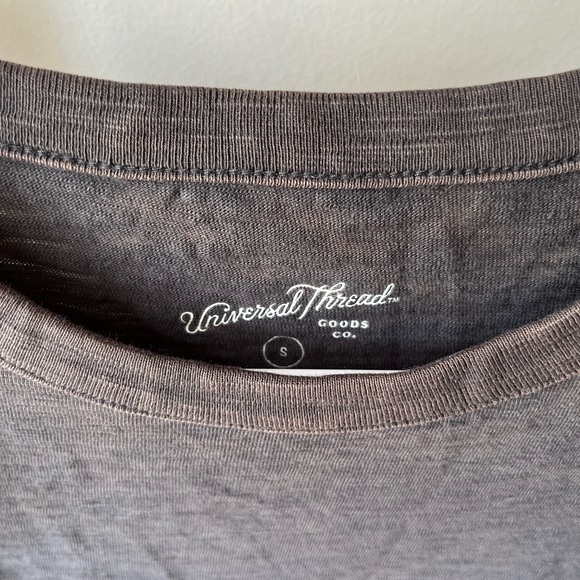 Universal thread flutter sleeve t shirt dress! Size small! - Picture 2 of 3